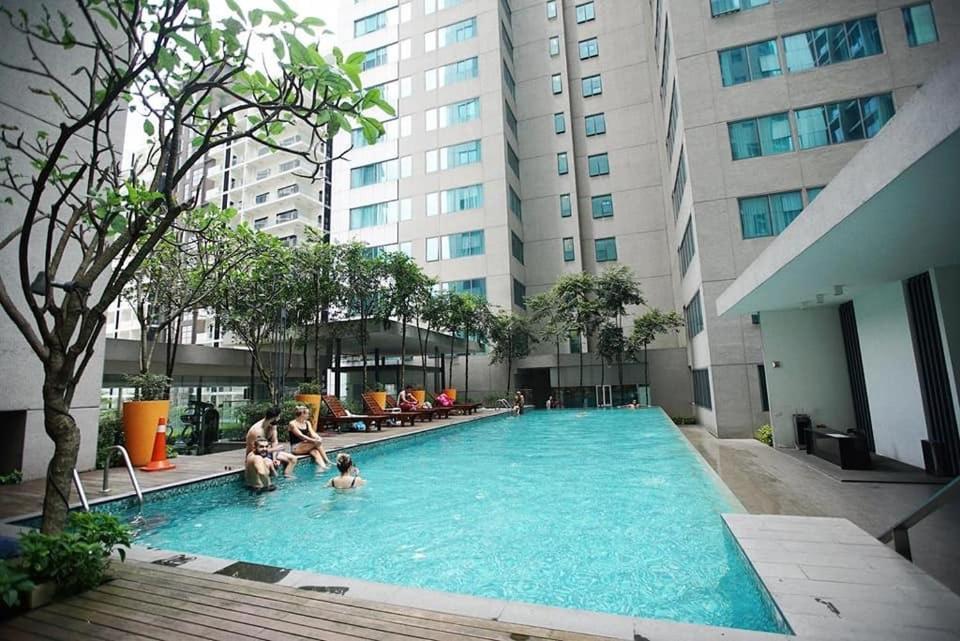 Klcc One Bedroom Apt & Studio Kuala Lumpur Esterno foto